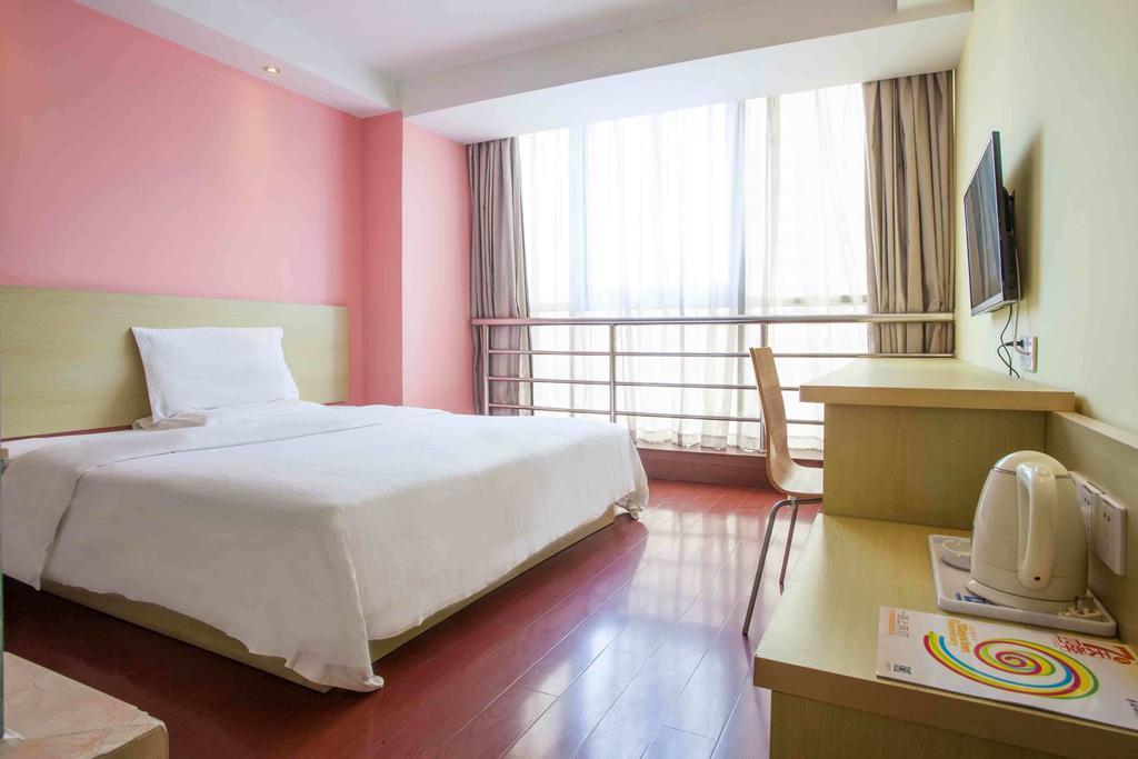 7Days Inn Foshan Coach Terminal Esterno foto