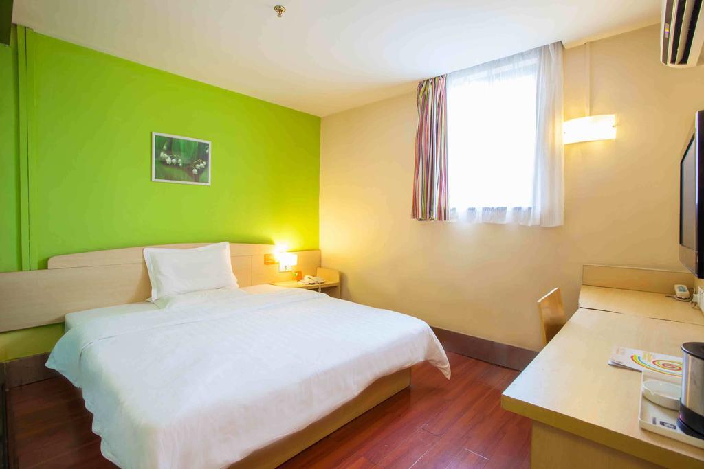 7Days Inn Foshan Coach Terminal Camera foto